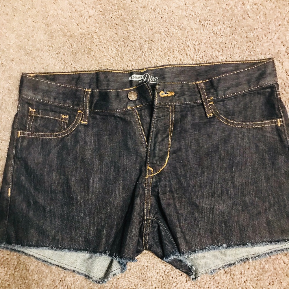Old navy denim cut off dark jeans